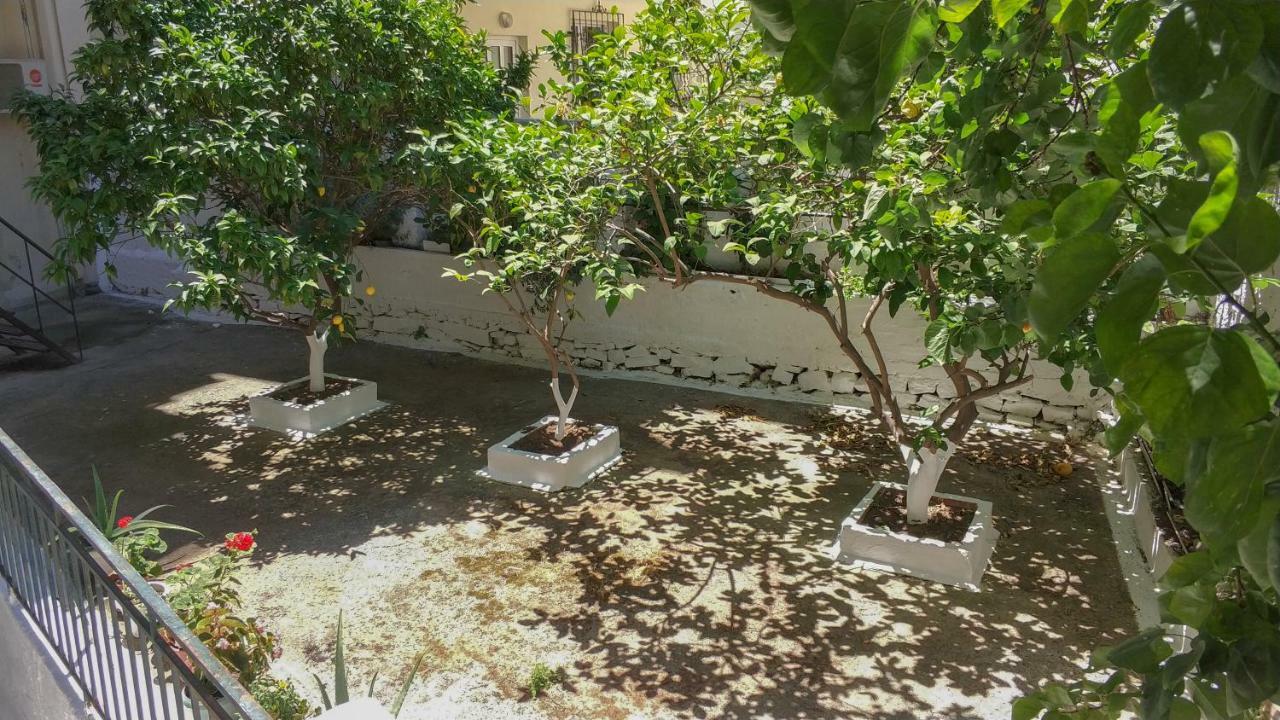 Mary'S Room Samos Town Exterior foto